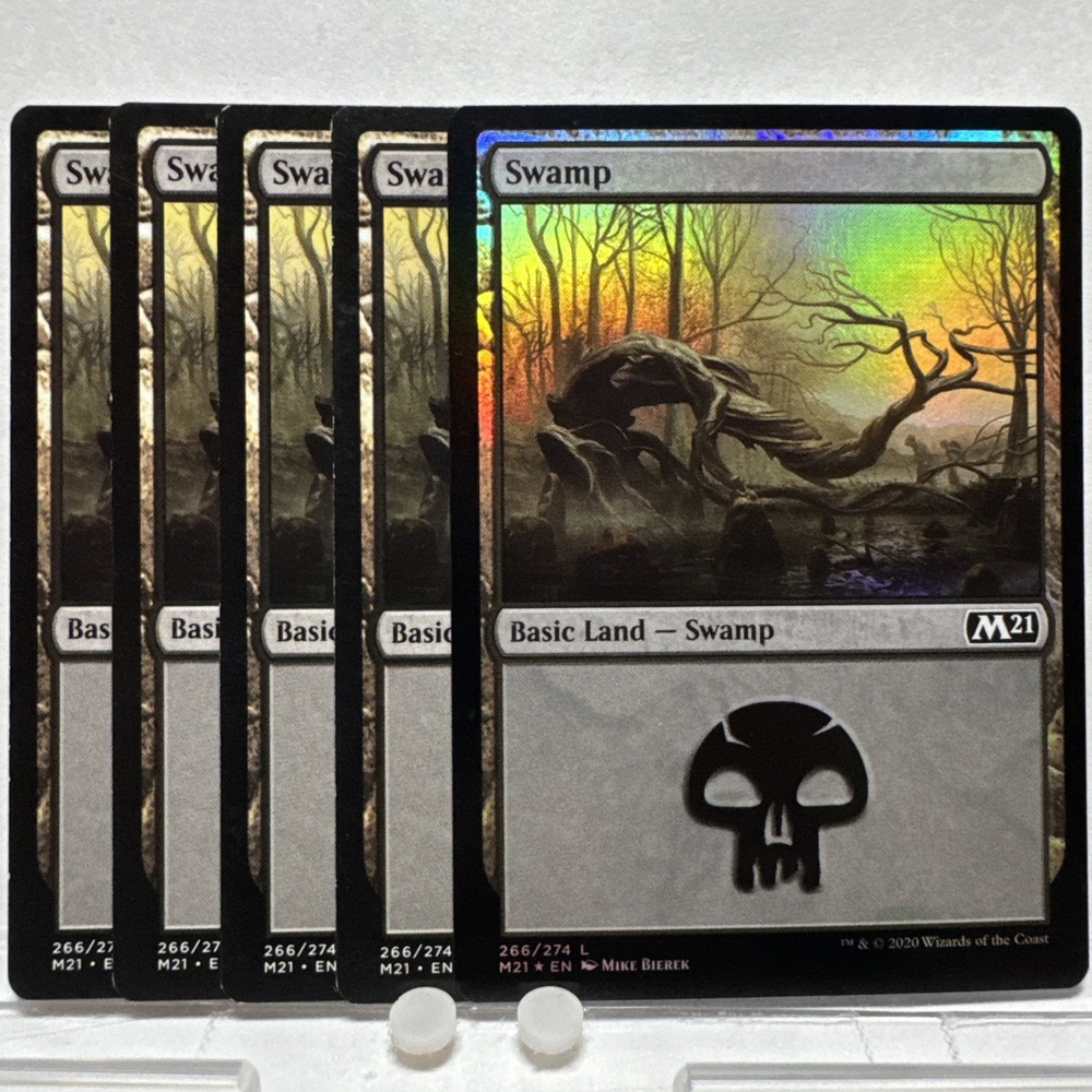 Magic The Gathering Swamp Core Set 2021 Foil & 4 Base Cards M21 266 Mike Bierek
